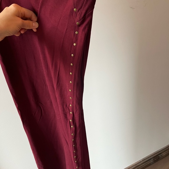 Maha Devi Design - Cherokee bamboo leggings with studs - Picture 4 of 6